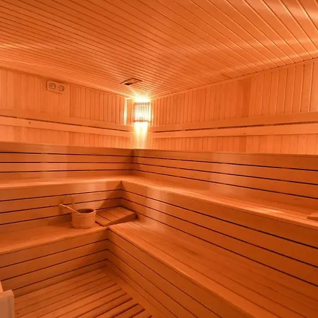 酒店 Riverside Garden