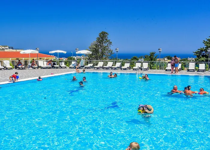 Hotel Riverside Garden