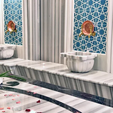 Ξενοδοχείο Riverside Garden 4*