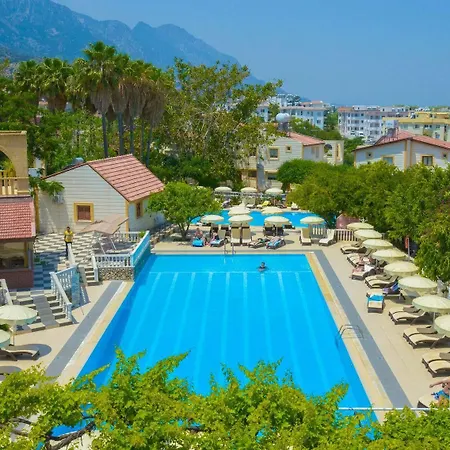 Riverside Garden Ξενοδοχείο Καραβάς