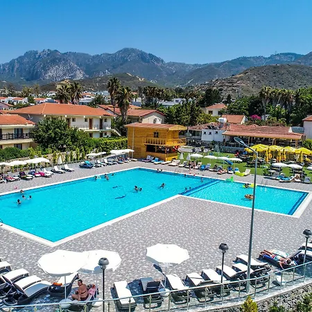 Hotel Riverside Garden 4*