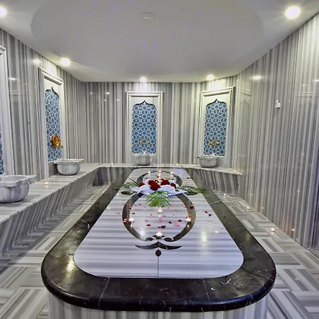 Riverside Garden Hotel 4*