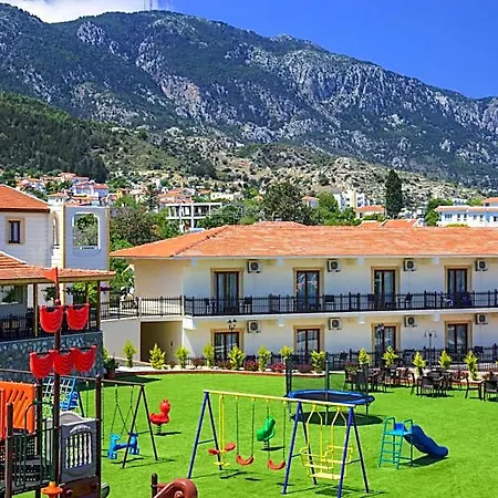 Hotel Riverside Garden 4*