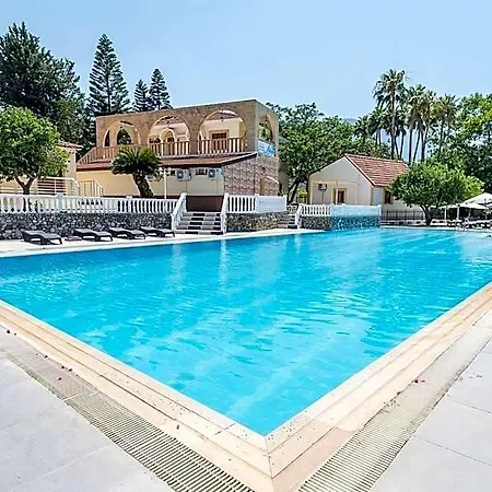 Hotel Riverside Garden Karavas (Northern Cyprus)