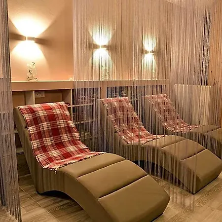 Hotel Riverside Garden 4*