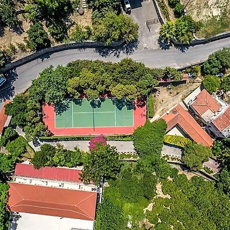 Riverside Garden Hotel