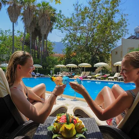 Hotell Riverside Garden Karavas (Northern Cyprus)
