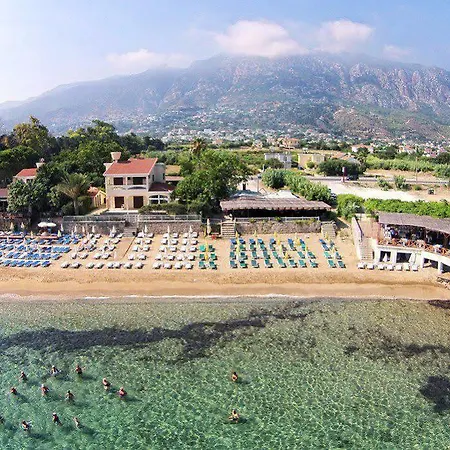 Hotel Riverside Garden 4*