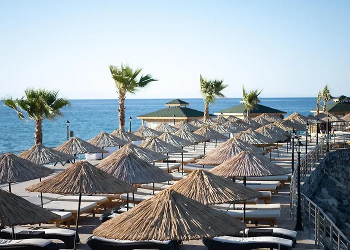 Riverside Garden Hotel