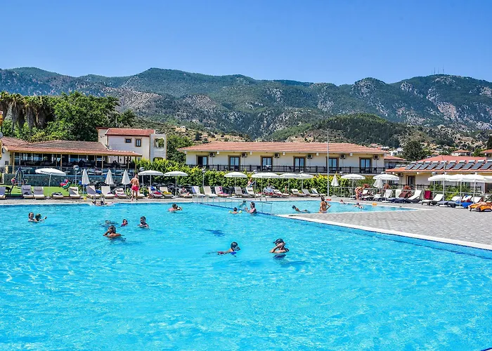 Otel Riverside Garden