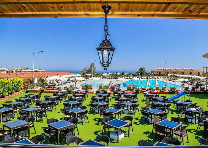 Riverside Garden Otel