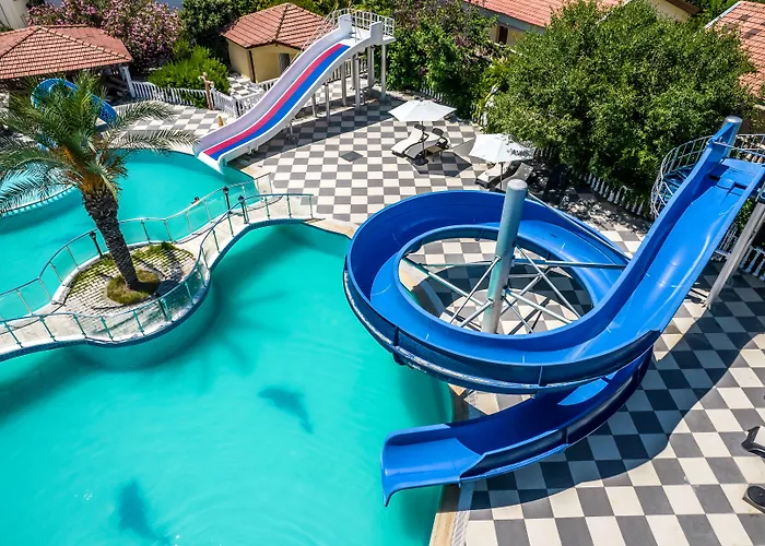 Otel Riverside Garden